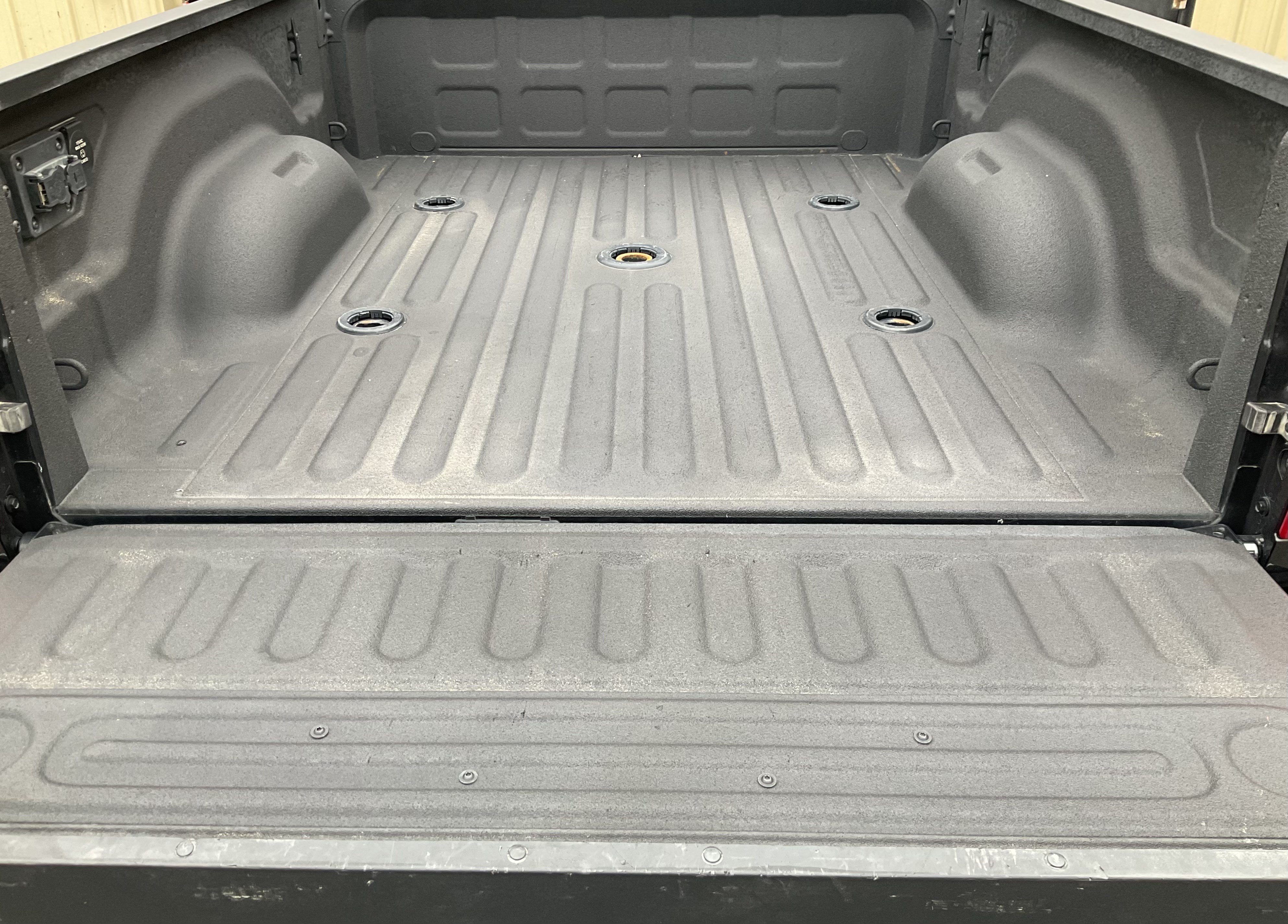 Used 2024 RAM 2500 Limited AWD/4WD image 49