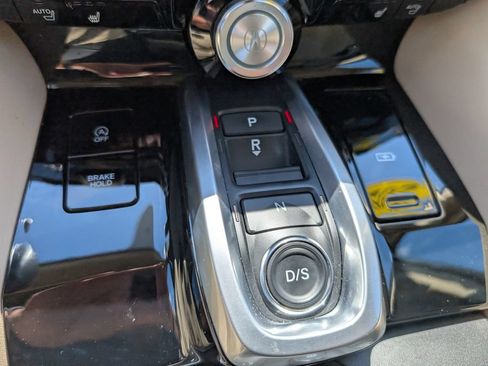 Used 2023 Acura MDX SH-AWD w/ Technology Package image 25