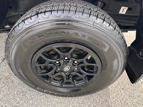 Used 2022 Toyota Tacoma SR5 image 26