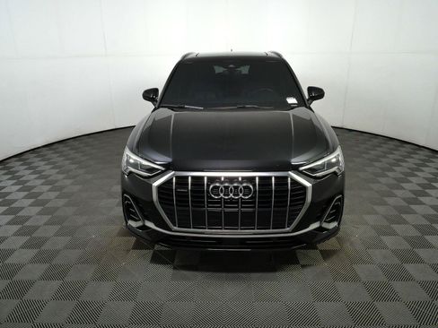 Used 2021 Audi Q3 2.0T Premium Plus w/ Premium Plus Package AWD/4WD image 33