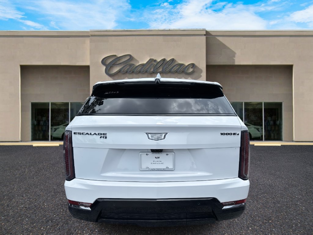 New 2025 Cadillac Escalade IQ Sport 2 w/ LPO, ONYX Package AWD/4WD image 4