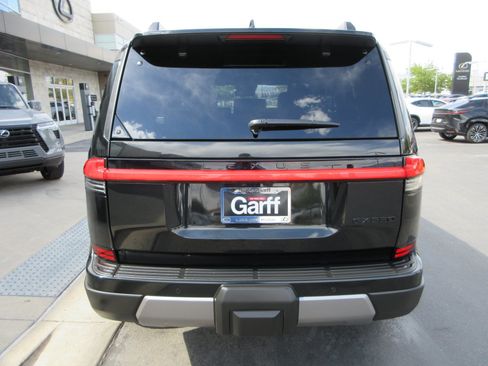 Used 2026 Lexus GX 550 AWD/4WD image 7