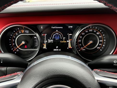 Used 2023 Jeep Gladiator Rubicon w/ Cold Weather Group AWD/4WD image 25