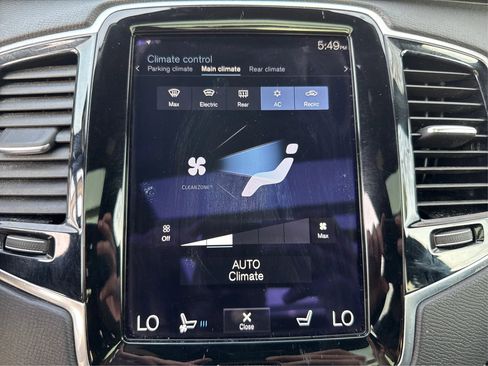 Used 2017 Volvo XC90 T6 Inscription w/ Vision Package image 30