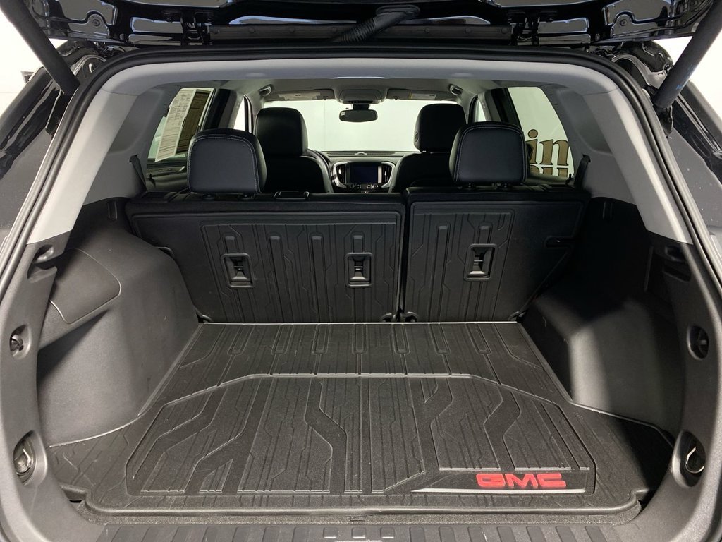Certified 2023 GMC Terrain SLT w/ LPO, Floor Liner Package AWD/4WD image 22