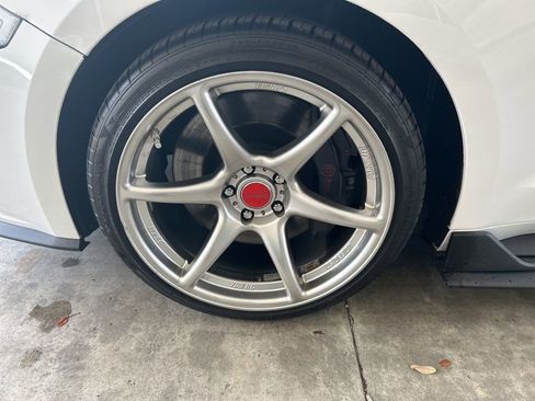 Used 2020 Ford Mustang GT Premium w/ GT Performance Package RWD image 13