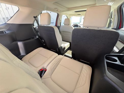 Used 2017 Ford Explorer Platinum AWD/4WD image 27
