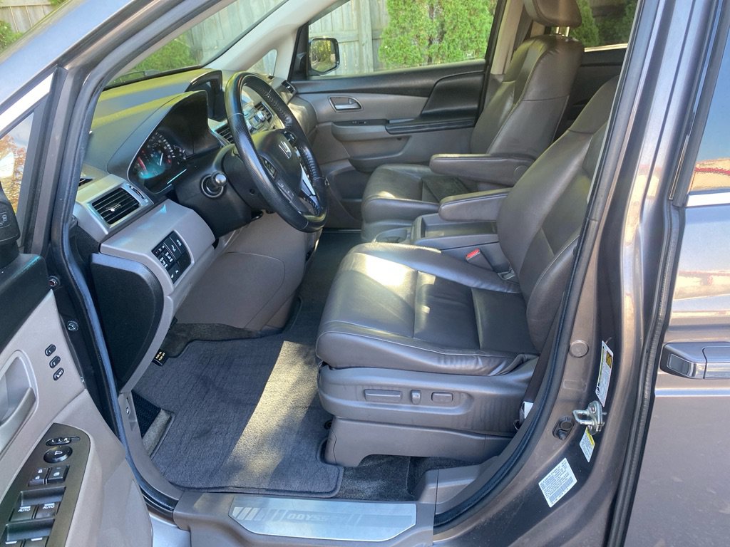 Used 2012 Honda Odyssey Touring image 10