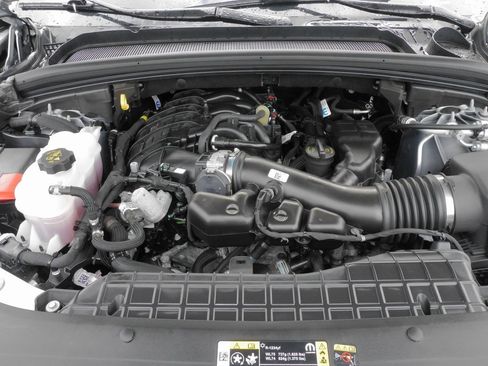 Used 2024 Jeep Grand Cherokee Laredo X w/ Luxury Tech Group I image 34