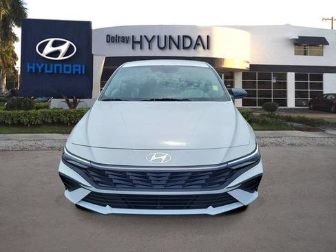 Certified 2026 Hyundai Elantra Sport FWD image 2