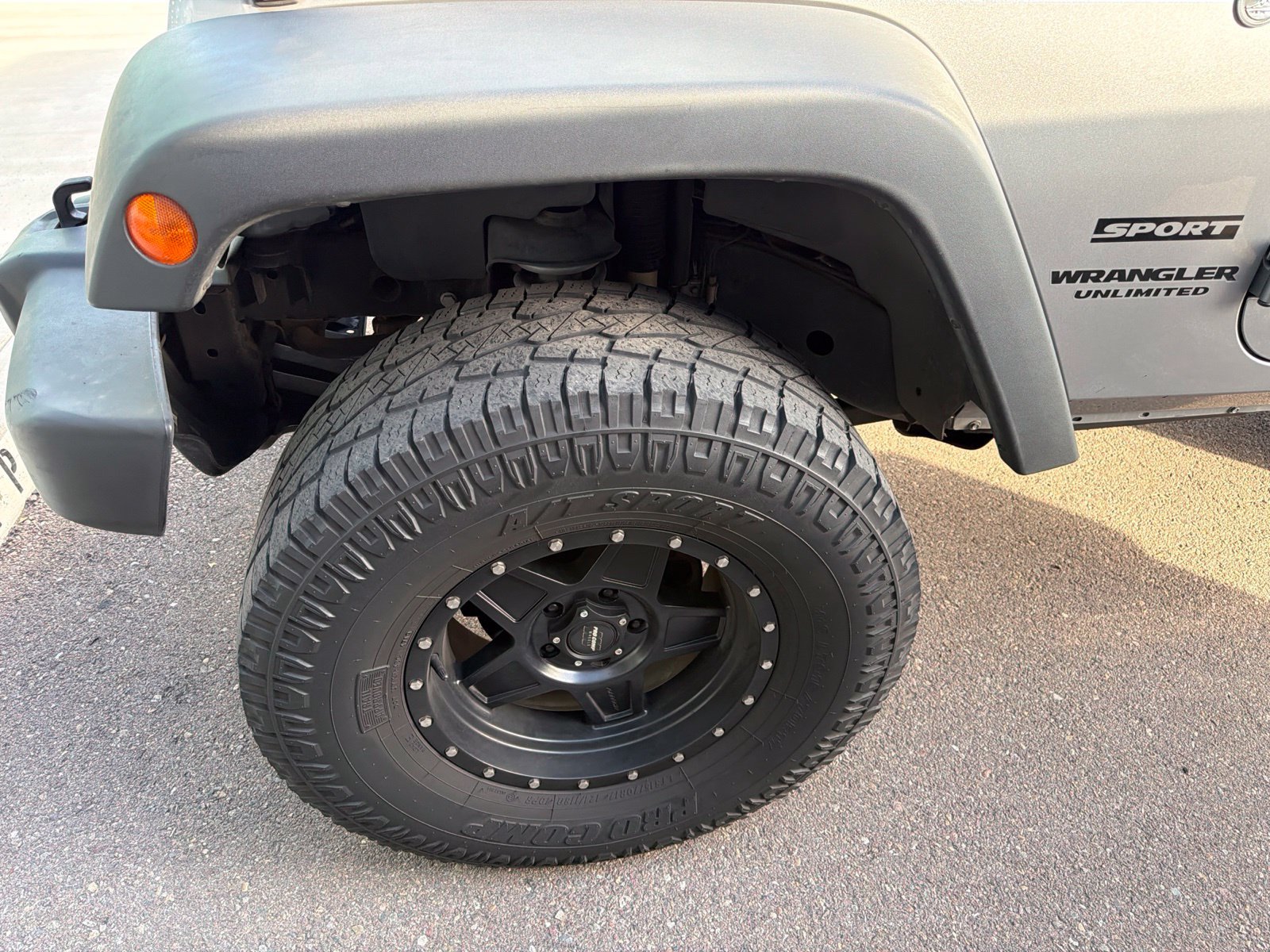 Used 2015 Jeep Wrangler Unlimited Sport AWD/4WD image 5