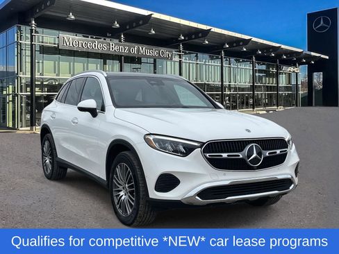 Used 2026 Mercedes-Benz GLC 300 GLC 300 image 1