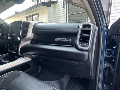 Used 2024 RAM 2500 Laramie w/ Towing Technology Group AWD/4WD image 33