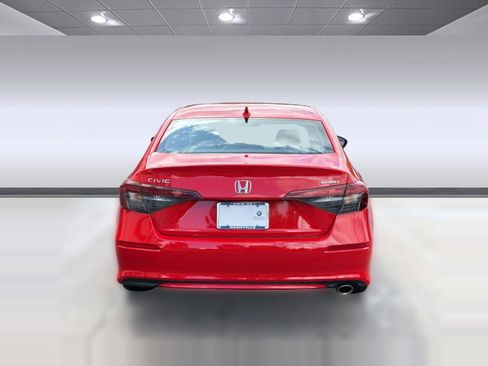 Used 2025 Honda Civic Sport image 10