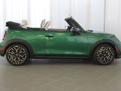 New 2026 MINI Cooper S image 7