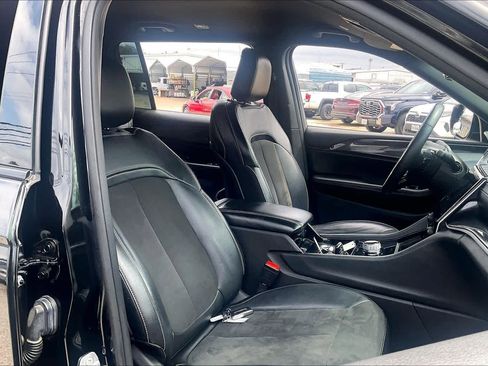 Used 2021 Jeep Grand Cherokee L Laredo image 9