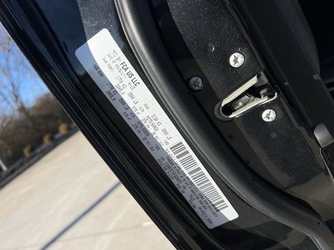 Used 2015 RAM 1500 Express image 34