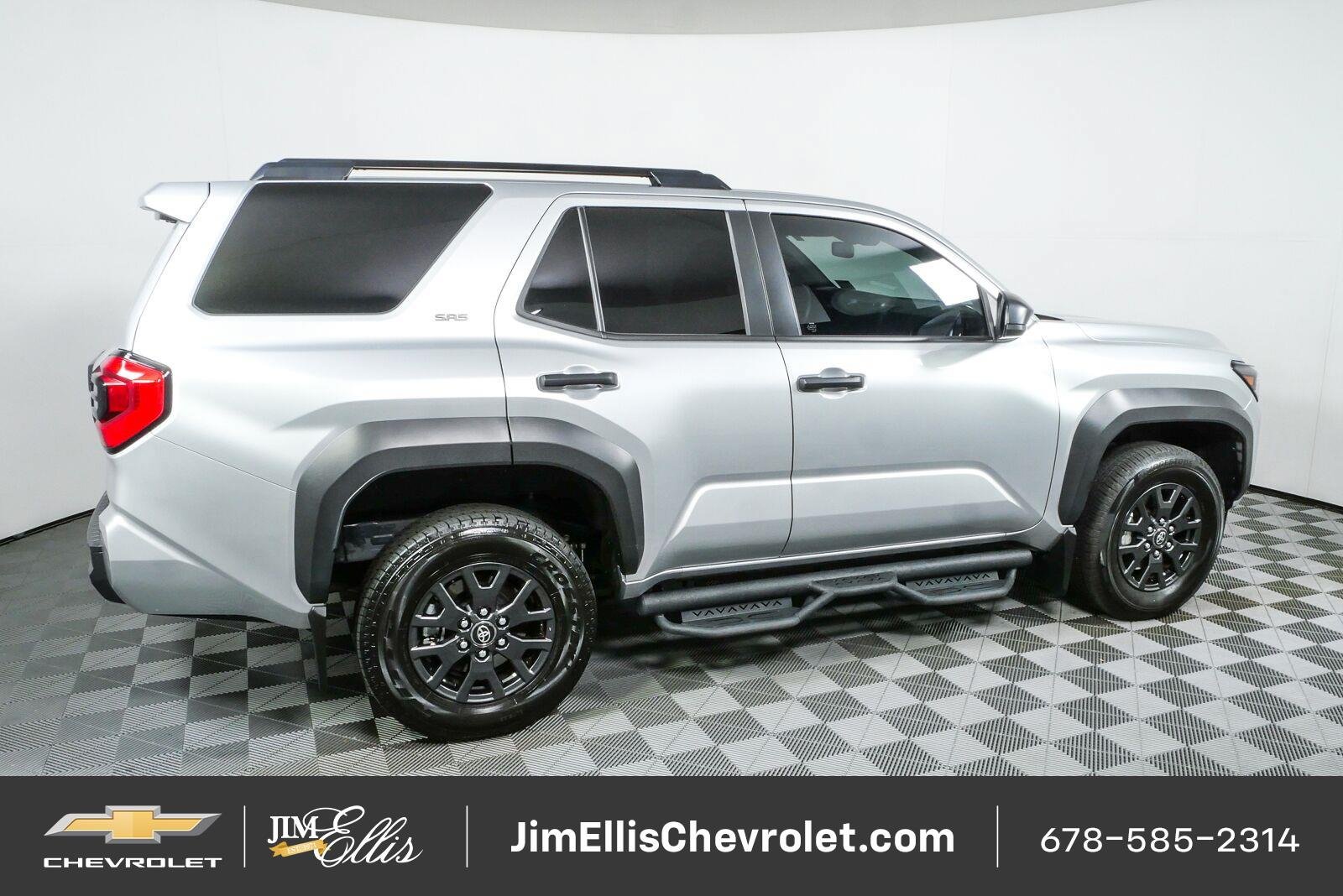 Used 2025 Toyota 4Runner SR5 RWD image 2