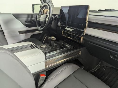 Used 2025 GMC Hummer EV 3X AWD/4WD image 25