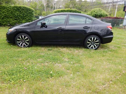 Used 2015 Honda Civic EX-L image 2