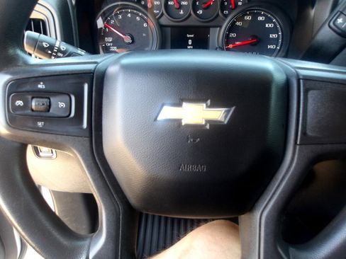 Used 2020 Chevrolet Silverado 1500 Custom w/ Custom Value Package image 20