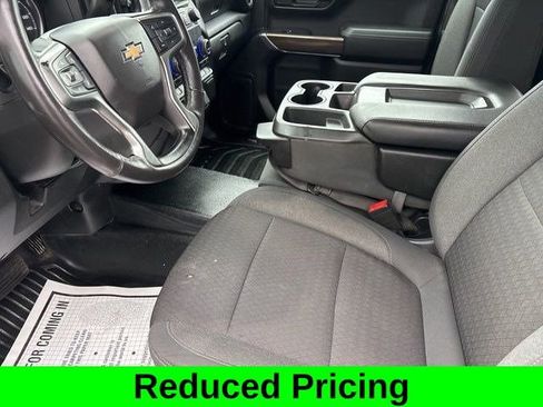 Used 2020 Chevrolet Silverado 1500 LT w/ Convenience Package image 11
