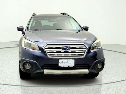 Used 2016 Subaru Outback 2.5i Limited AWD/4WD image 2
