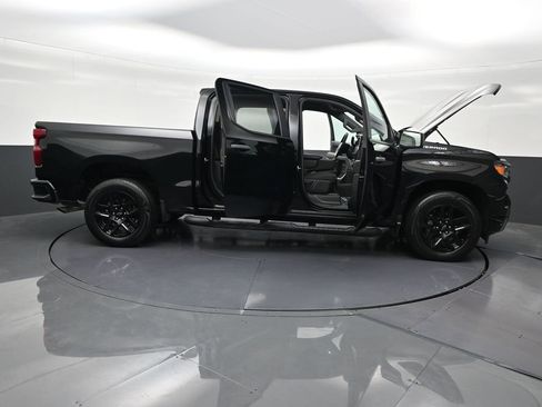 Used 2022 Chevrolet Silverado 1500 Custom RWD image 32