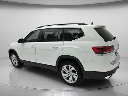 Used 2023 Volkswagen Atlas SE AWD/4WD image 4