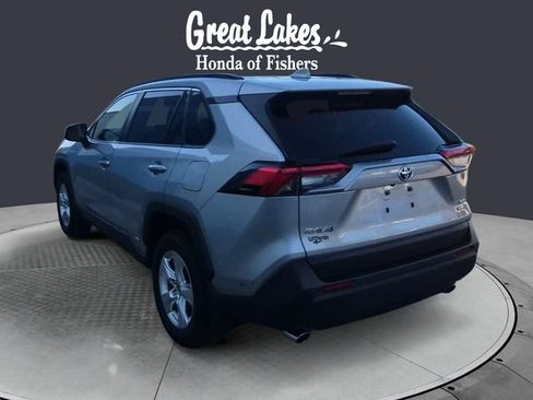 Used 2020 Toyota RAV4 XLE w/ All Weather Liner Package AWD/4WD image 3