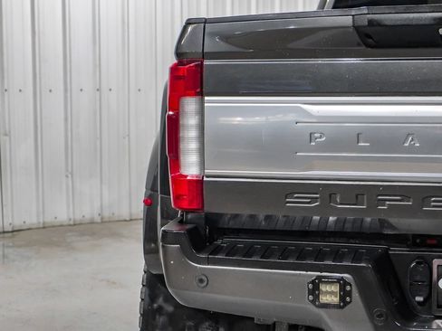 Used 2019 Ford F450 Platinum w/ Platinum Ultimate Package AWD/4WD image 52
