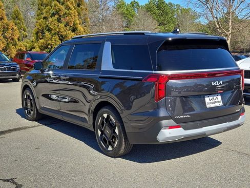 New 2026 Kia Carnival EX image 10