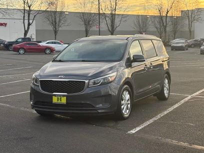 Used 2016 Kia Sedona LX w/ LX Convenience Package