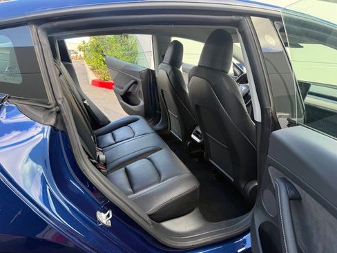 Used 2023 Tesla Model 3 Standard Range RWD image 14