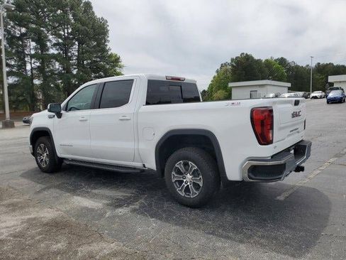 New 2026 GMC Sierra 1500 SLE w/ X31 Off-Road Package image 4
