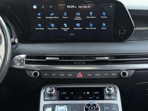 Used 2024 Hyundai Palisade Calligraphy AWD/4WD image 16