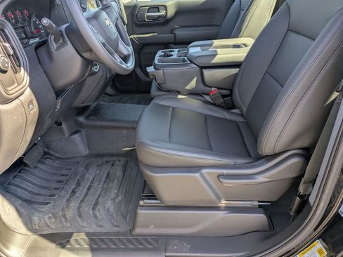 New 2025 Chevrolet Silverado 1500 W/T image 29