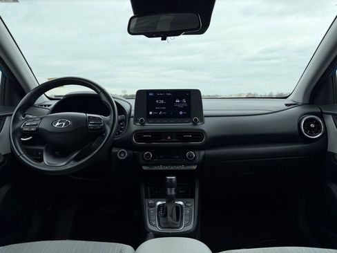 Used 2022 Hyundai Kona SEL w/ Convenience Package image 17