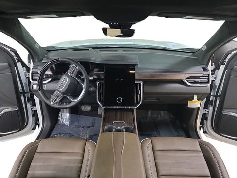 New 2026 GMC Acadia Denali Ultimate w/ LPO, Floor Liner Package image 9