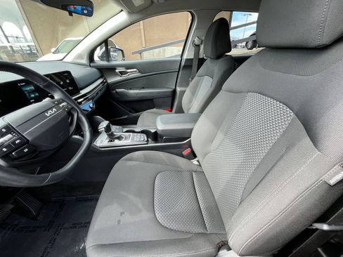 Used 2026 Kia Sportage LX FWD image 28