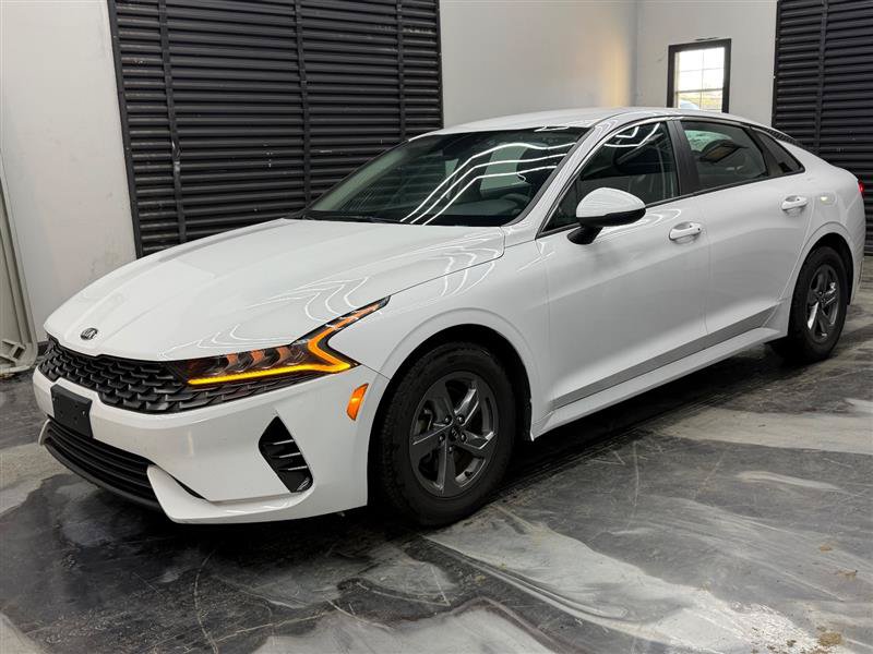 Used 2021 Kia K5 LXS FWD image 3