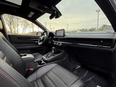 Used 2024 Honda CR-V Sport Touring image 14