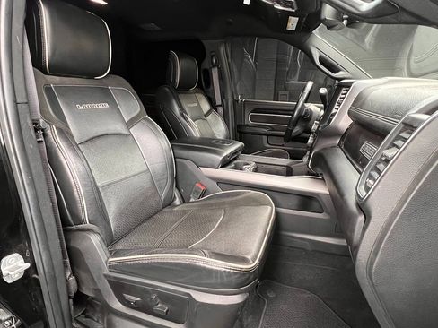 Used 2022 RAM 2500 Laramie image 4