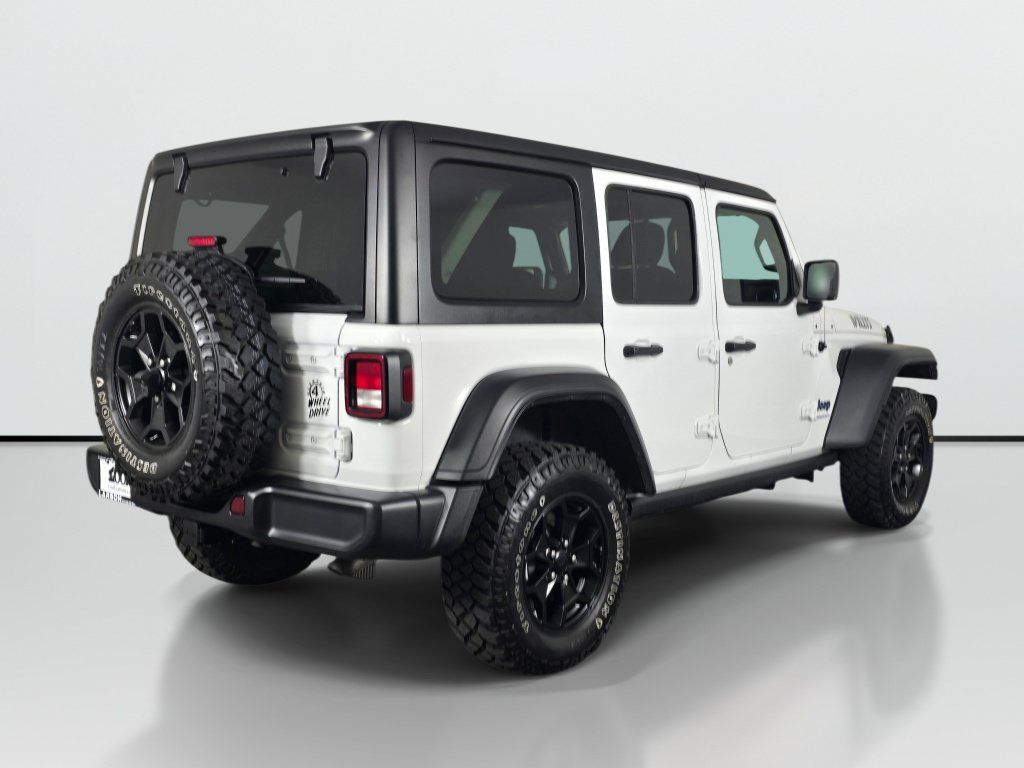 Used 2023 Jeep Wrangler Unlimited w/ Cold Weather Group AWD/4WD image 6
