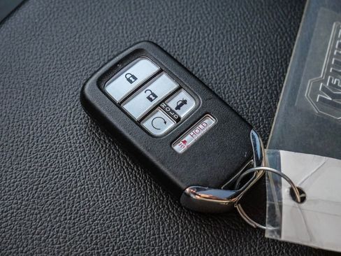 Used 2021 Honda Accord Sport image 34
