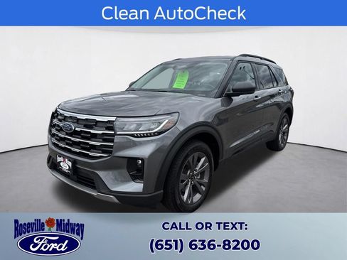 Used 2026 Ford Explorer Active w/ Active Comfort Package AWD/4WD image 3