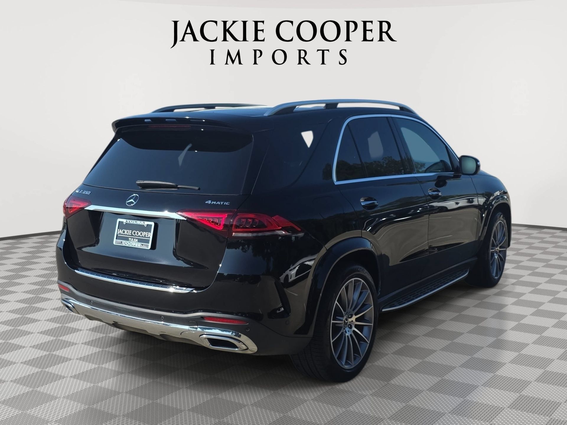 Used 2021 Mercedes-Benz GLE 350 4MATIC image 5
