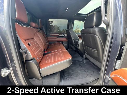 Used 2024 GMC Sierra 3500 Denali Ultimate AWD/4WD image 21