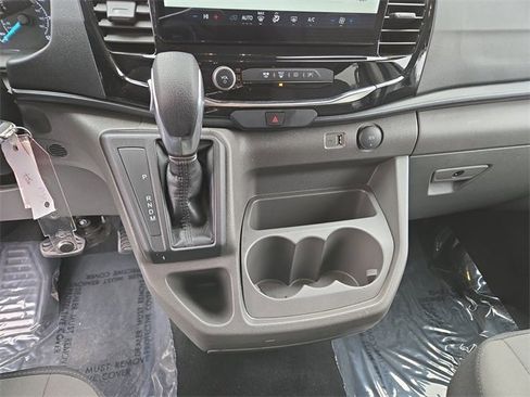 Used 2023 Ford Transit 350 XLT image 21