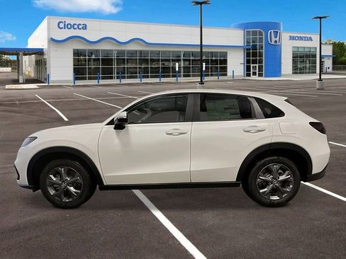 New 2026 Honda HR-V LX image 2